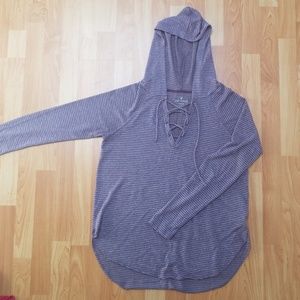 American Eagle plush sweater